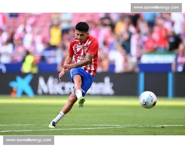 马卡力荐阿尔马达：马竞中场重建的核心引擎